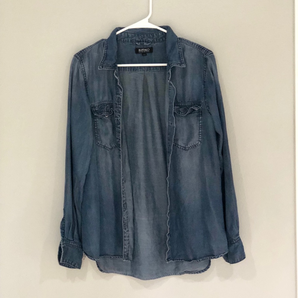 Blue Button Down ✨